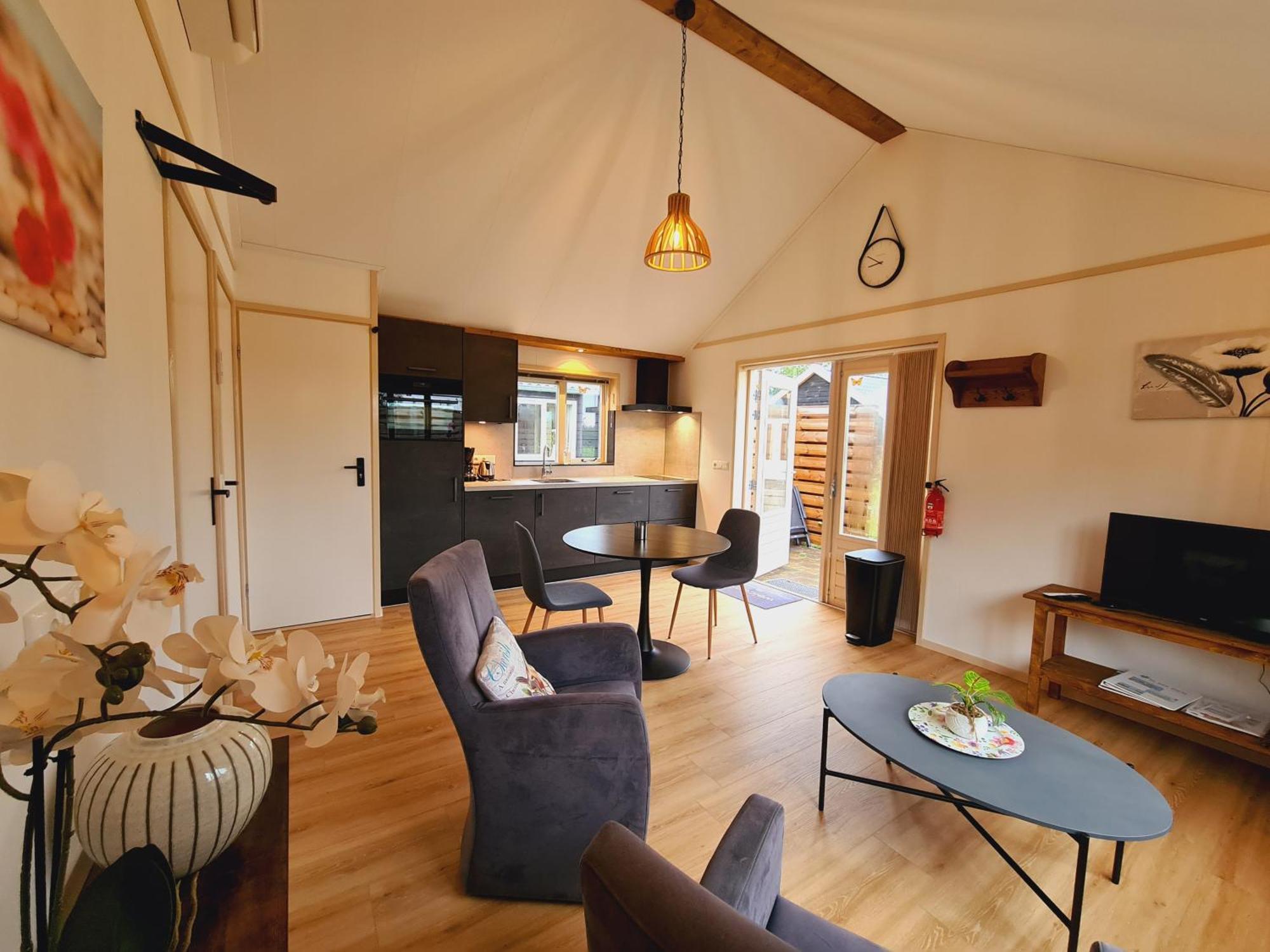 2-Persoons Luxe Vakantiewoning De Veenhoop Εξωτερικό φωτογραφία